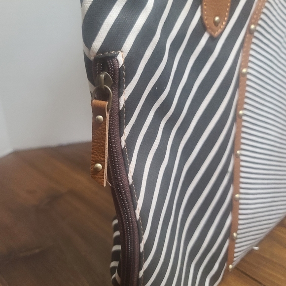 Vaan & CO. Hobo style Handbag excellent condition - Picture 4 of 8